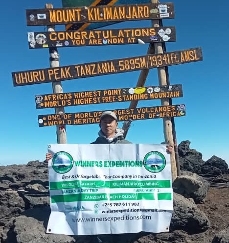 6 days Kilimanjaro climbing on Marangu route